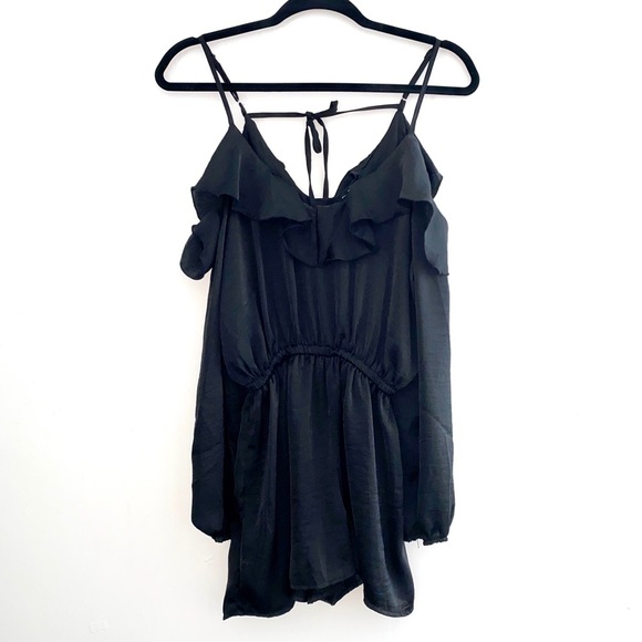 New Ruffle Black Silky Romper Jumpsuit Chic - Picture 2 of 6